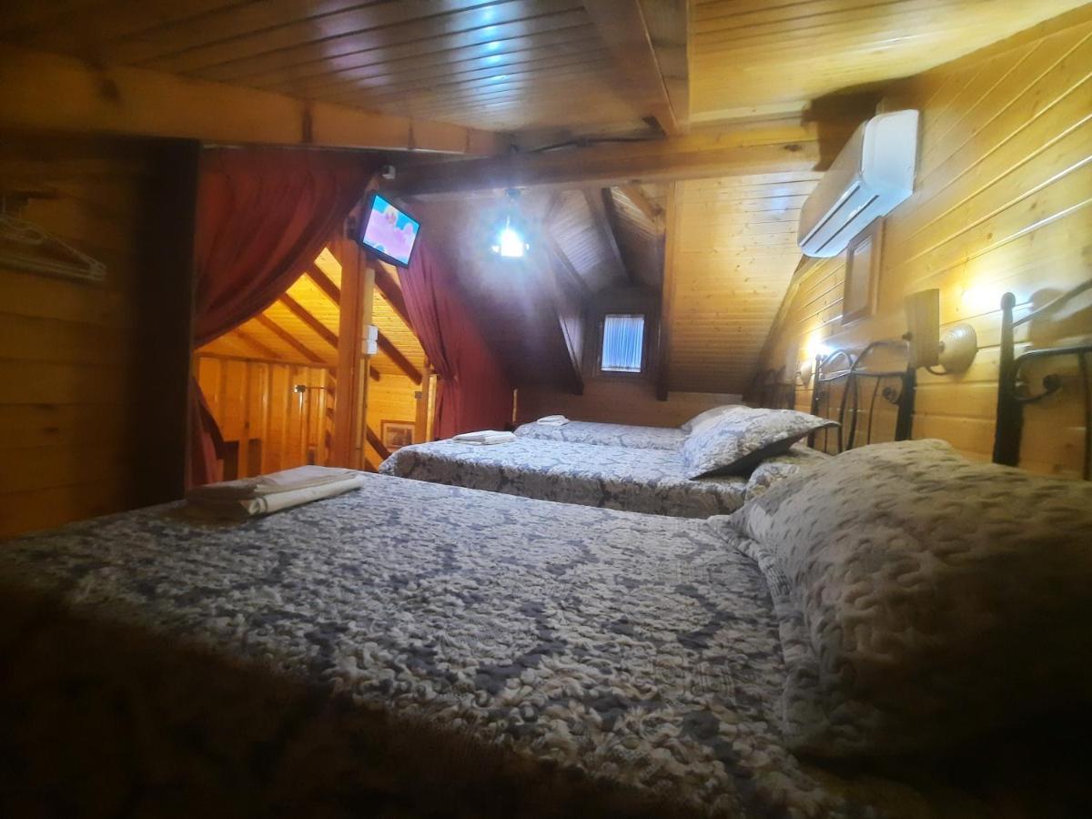 Cabanas De Madera El Rinconcillo Арройо-Фрио Экстерьер фото